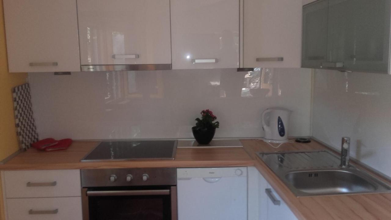 Holiday Home Pavarotti Супетар Екстериор снимка